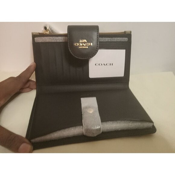 Coach Tech Phone Wallet Logo Classic Gadgets Medium Brand New - Picture 3 of 3